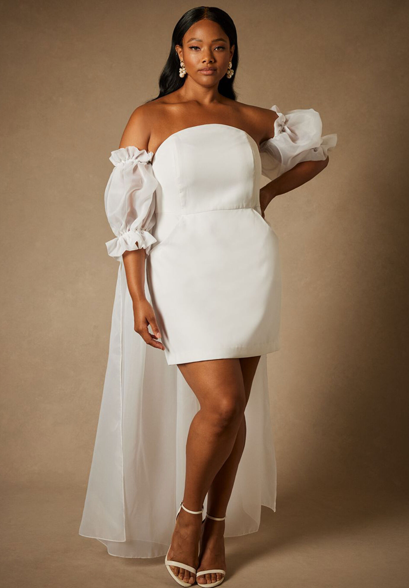 Plus Size Puff Sleeves Sleeves Fitted Pocketed Back Zipper Short Wedding Dress