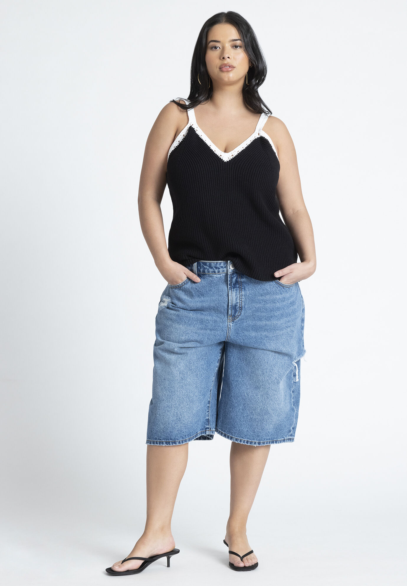 Lee Women's Plus Size Relaxed Fit Denim Capri Jean, Soar, 16 Plus :  Amazon.in: Clothing & Accessories